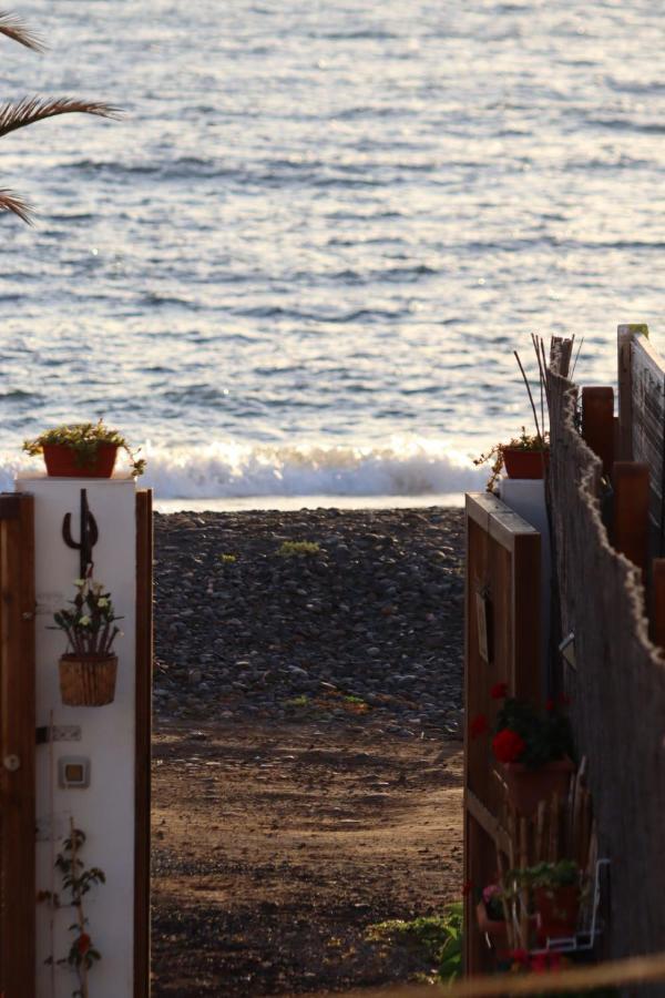 Apartamento Con Encanto En La Playa Frente Al Mar "Posada Rent House" Puerto del Rosario (Fuerteventura) Exterior foto